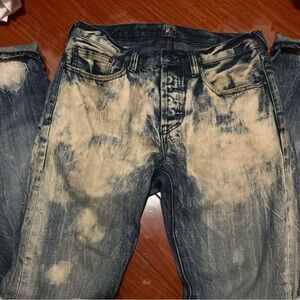 Men's Distressed Blue Jeans